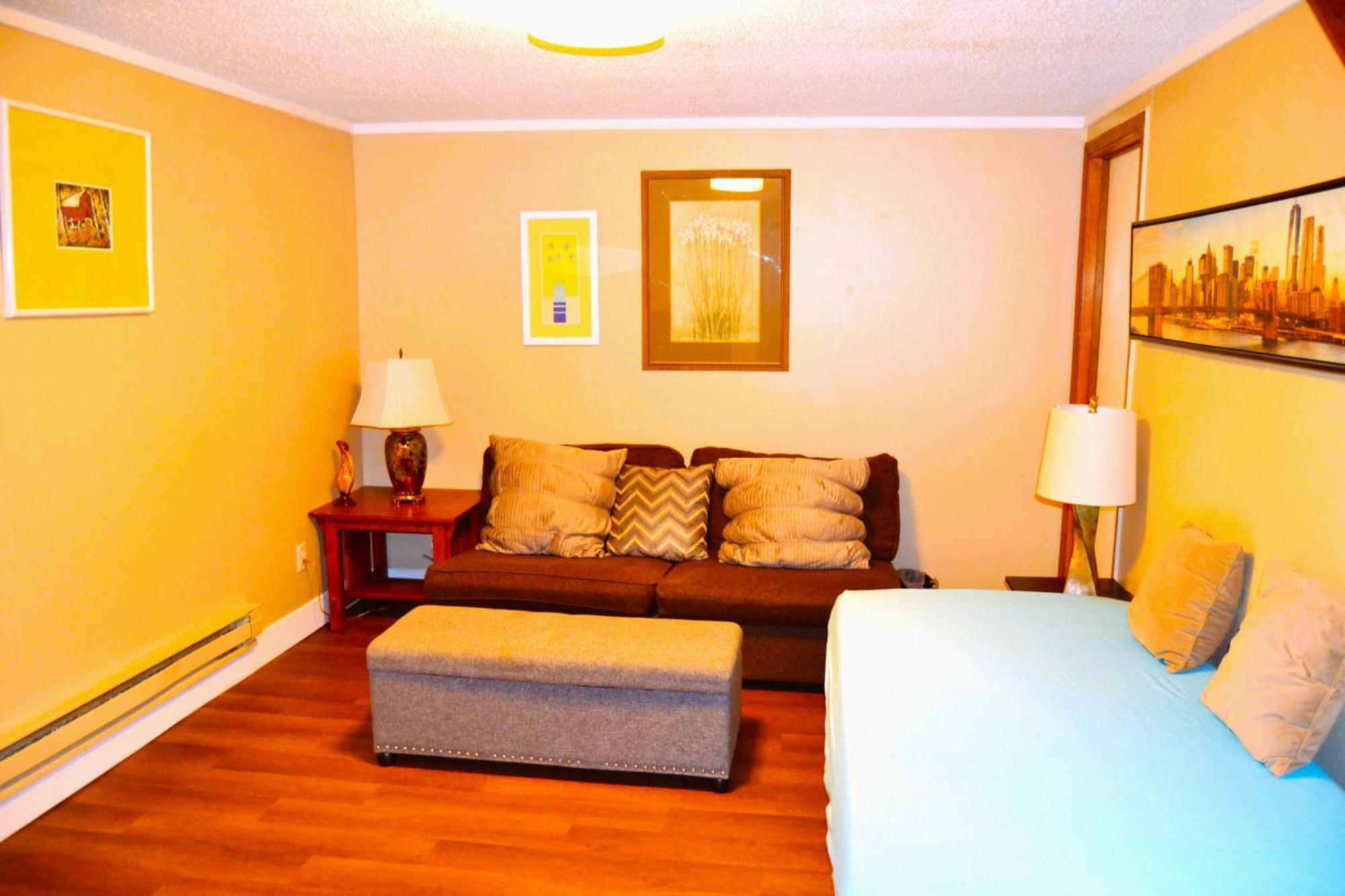 Apartamento Urban Oasis Grand Forks Exterior foto